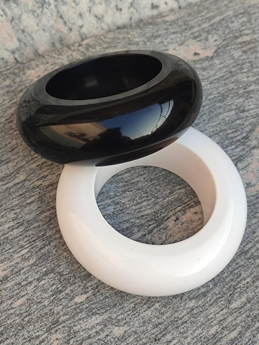 Chunky Black & White Resin Bangle Bracelet, Bohemian Jewelry