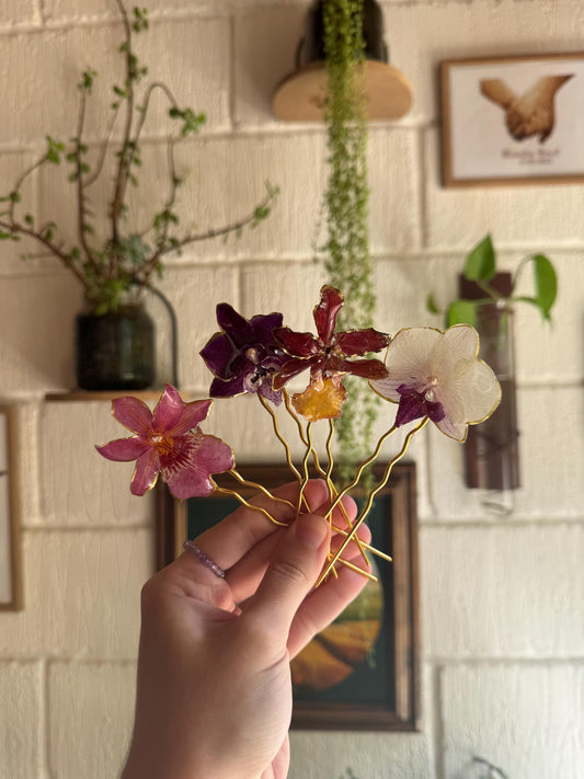 Real Orchid Hairpin – Handmade Botanical Hair Accessory